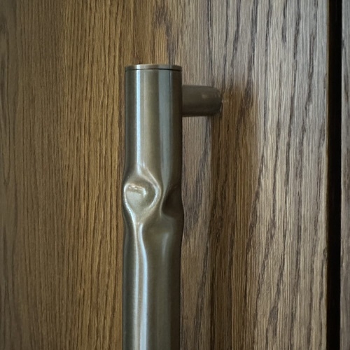 brutalist-style-pull-handles